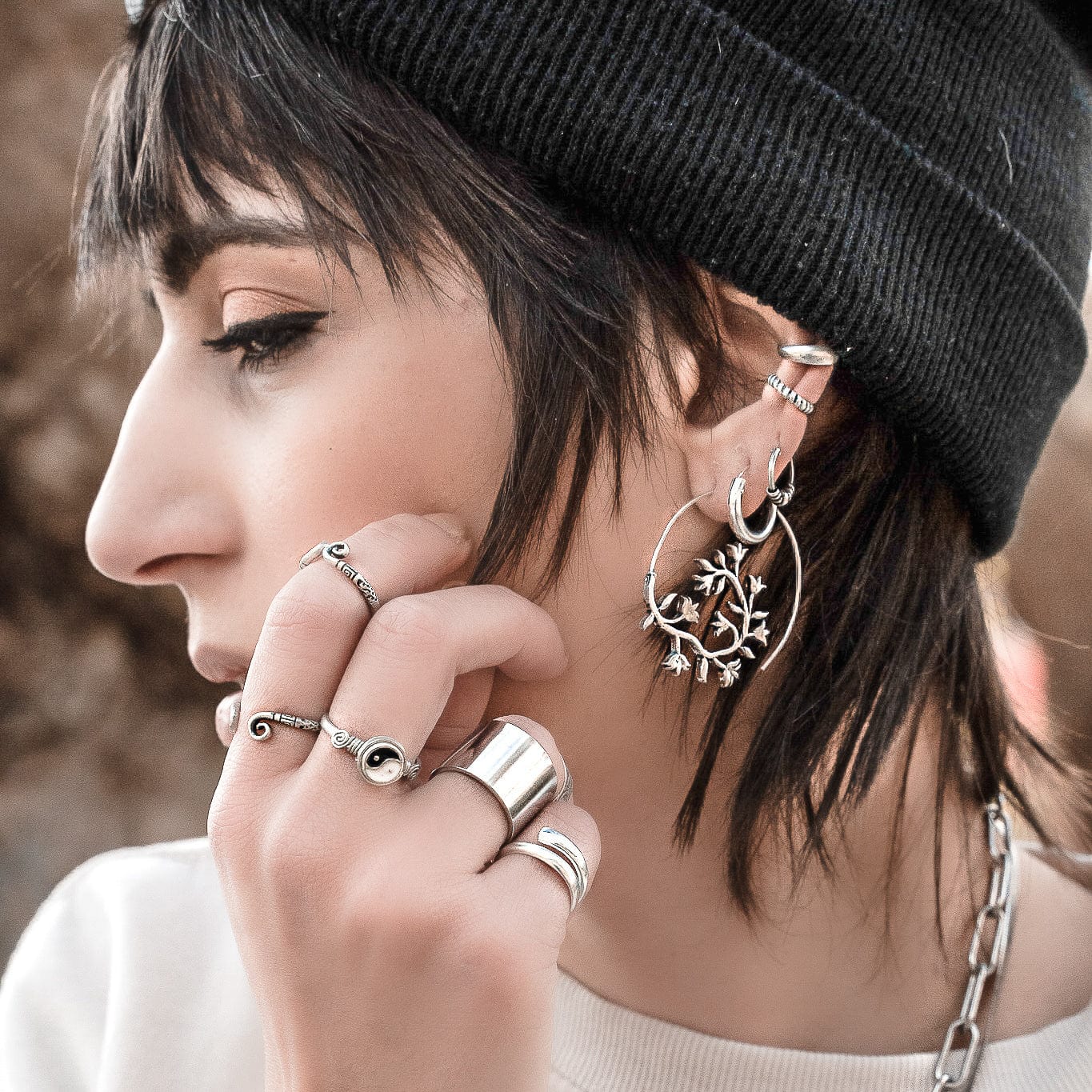 Duality Yin Yang Ring