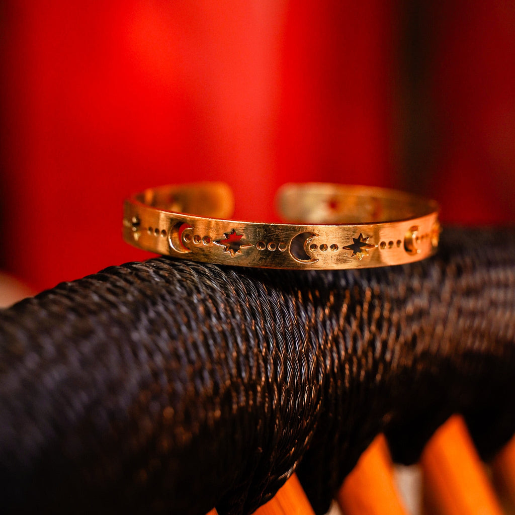 Bracelets Eclipse of Moon Bracelet