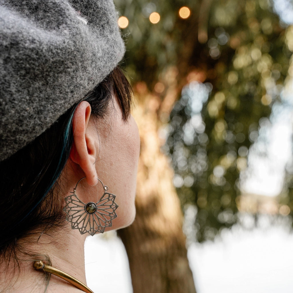 Earrings Wandergleam Earrings