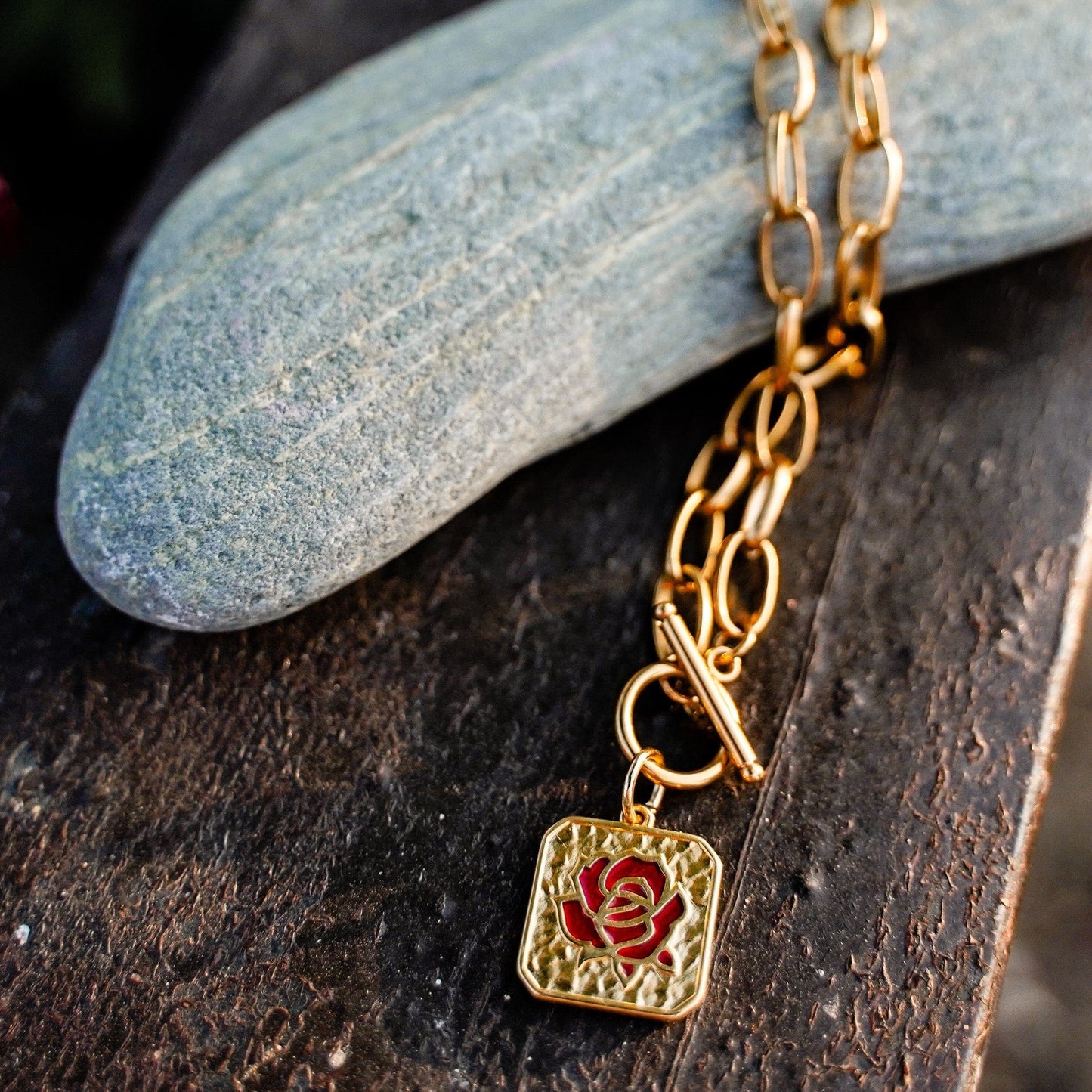 Red Roses Necklace