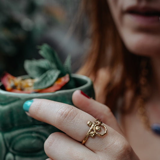 Rings Pebble Glow Ring
