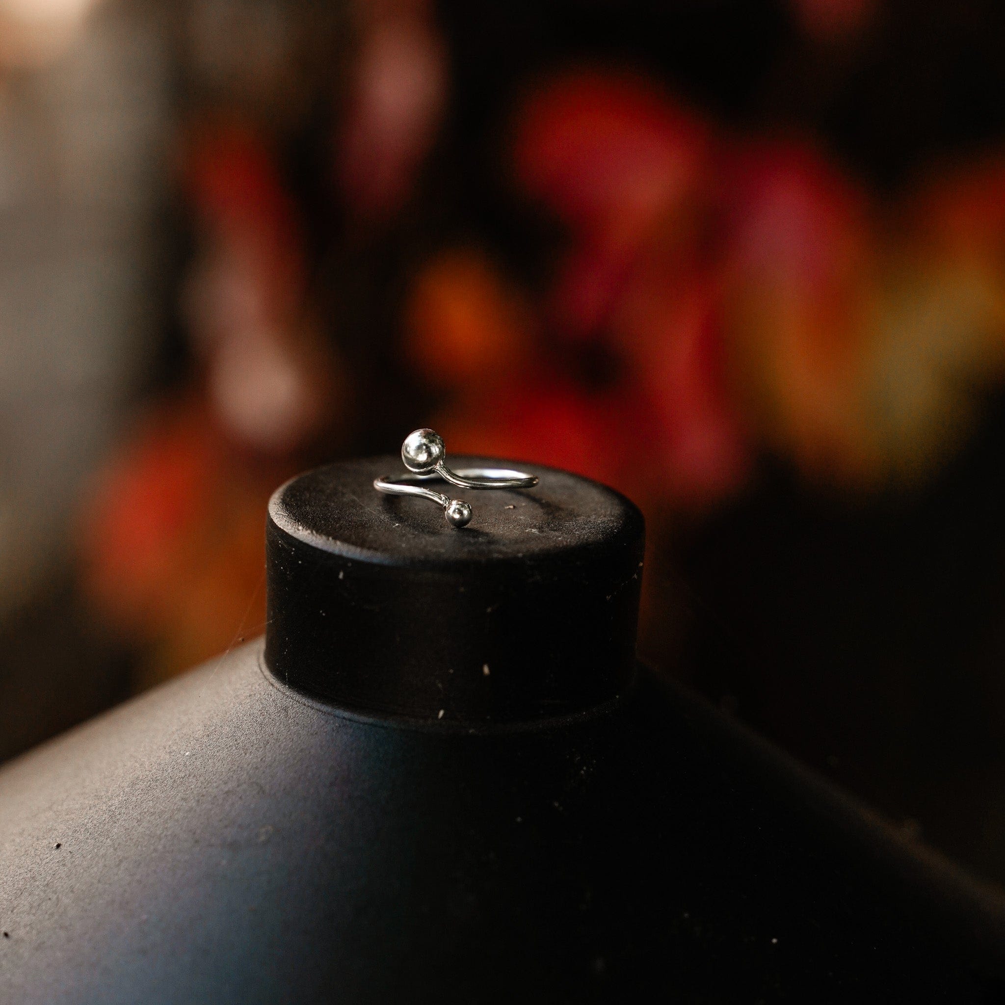 Rings Silent Form Ring