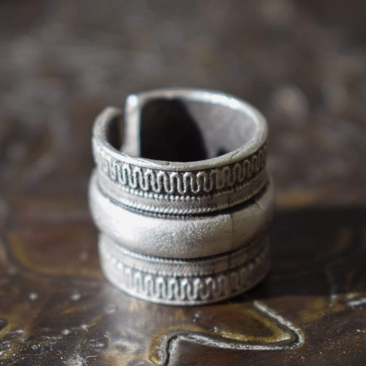 Ethnic ring matte silver Achilles Ring
